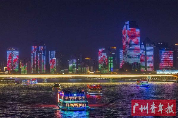 珠江两岸,缤纷夜景。周忠毅/摄