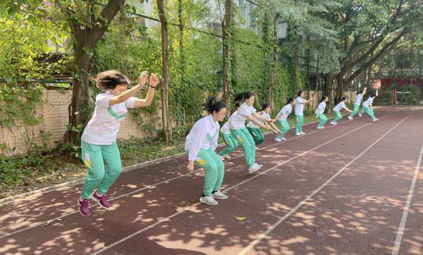 广州市南武中学 供图