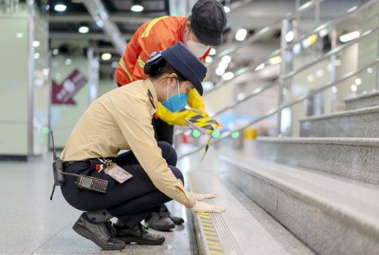 《青春·绽放》 若可他、陈兆龙摄