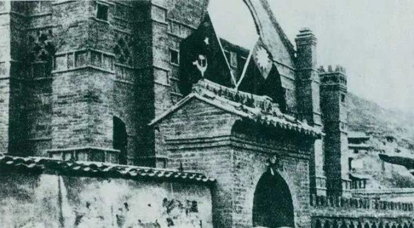 1936年4月9日,周恩来与张学良在延安举行会谈,达成联合抗日协议。图为会谈地点。