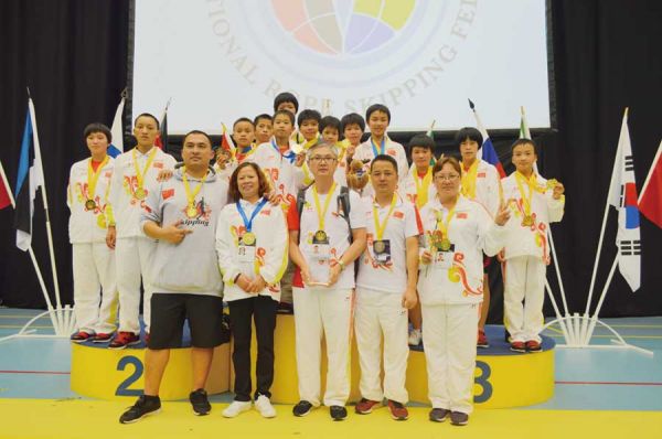 2016年,在瑞典举行的世界跳绳锦标赛上,赖宣治带领的七星小学获得了中国在这项赛事中的首个团体冠军。