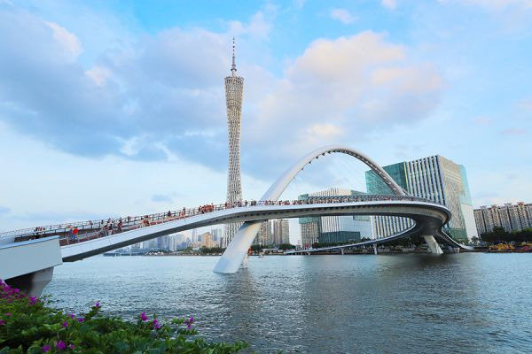 活力广州处处充满生机 司徒静珊/摄