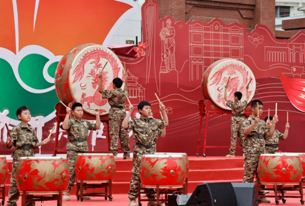 合唱《中华少年郎》