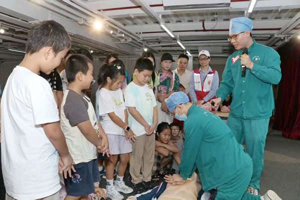 心肺复苏急救技能实操教学