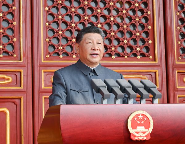 9月3日,纪念中国人民抗日战争暨世界反法西斯战争胜利80周年大会在北京天安门广场隆重举行。中共中央总书记、国家主席、中央军委主席习近平发表重要讲话。 新华社发