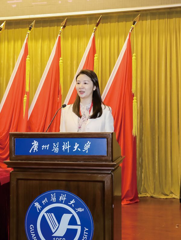 提案人: 吴欣遥