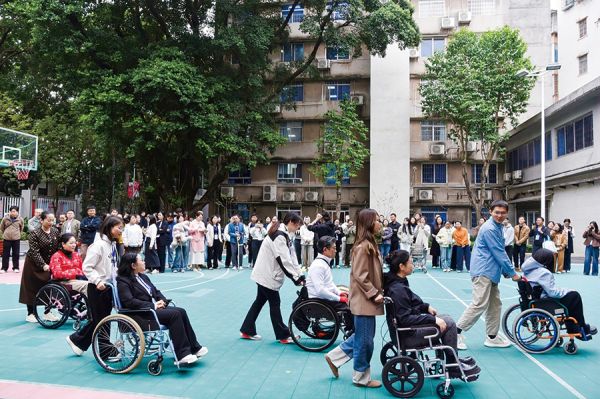 专业培训筑牢赛事保障