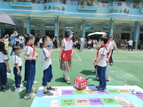 青少年在游戏中学习调整情绪